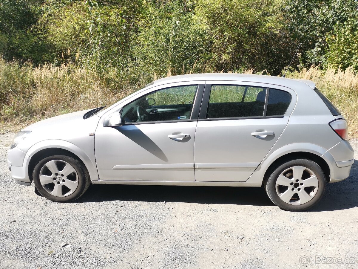 Opel Astra H 1.8 103kw - 7