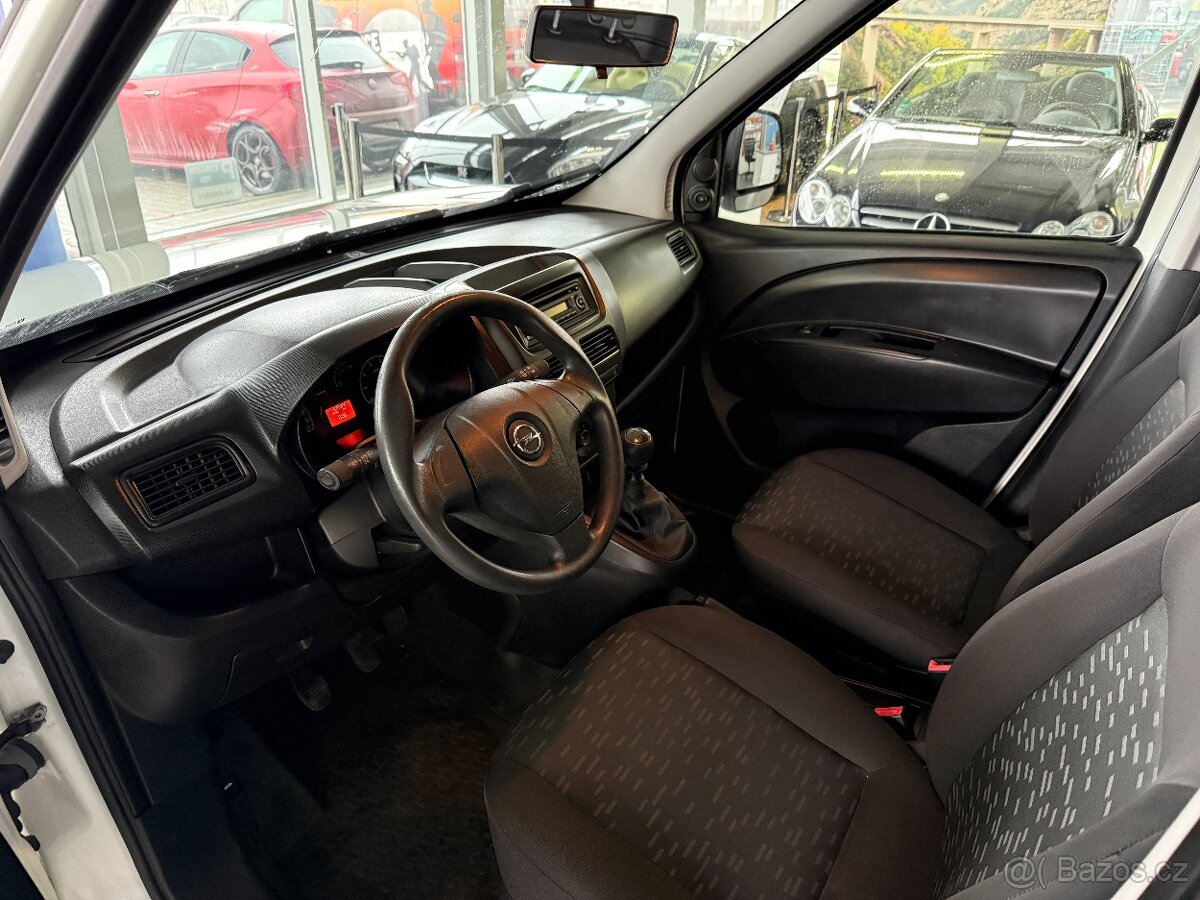 Opel Combo 1,4 70kW,SERVISKA,2.MAJITEL - 7