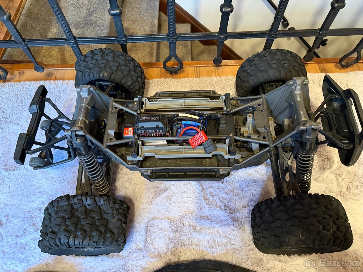 Traxxas X-MAXX 1:5 8s - 7
