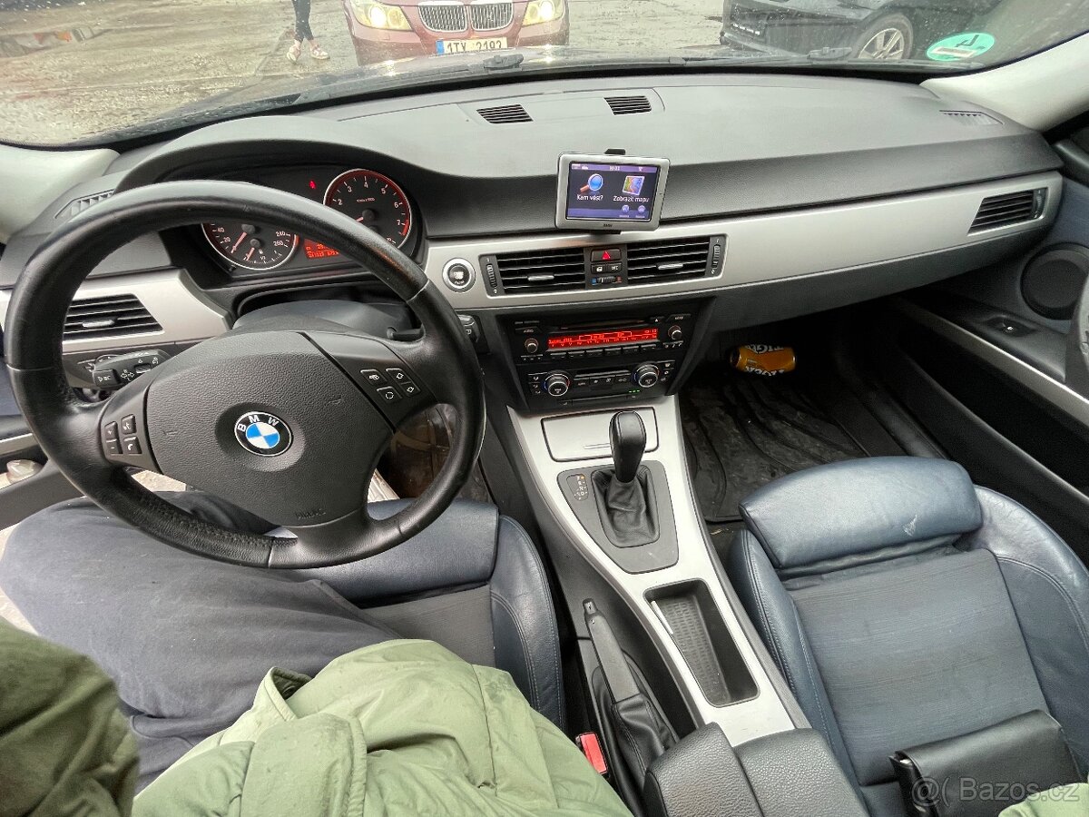 BMW e91 díly - 7