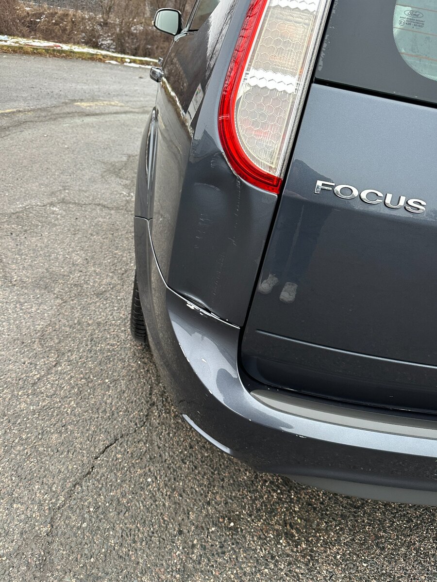 Ford Focus 1.6 kombi - 7
