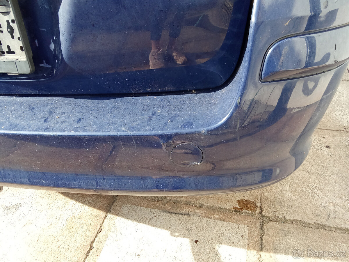 Opel Astra H caravan 1,4 16V - náhradní díly - 7