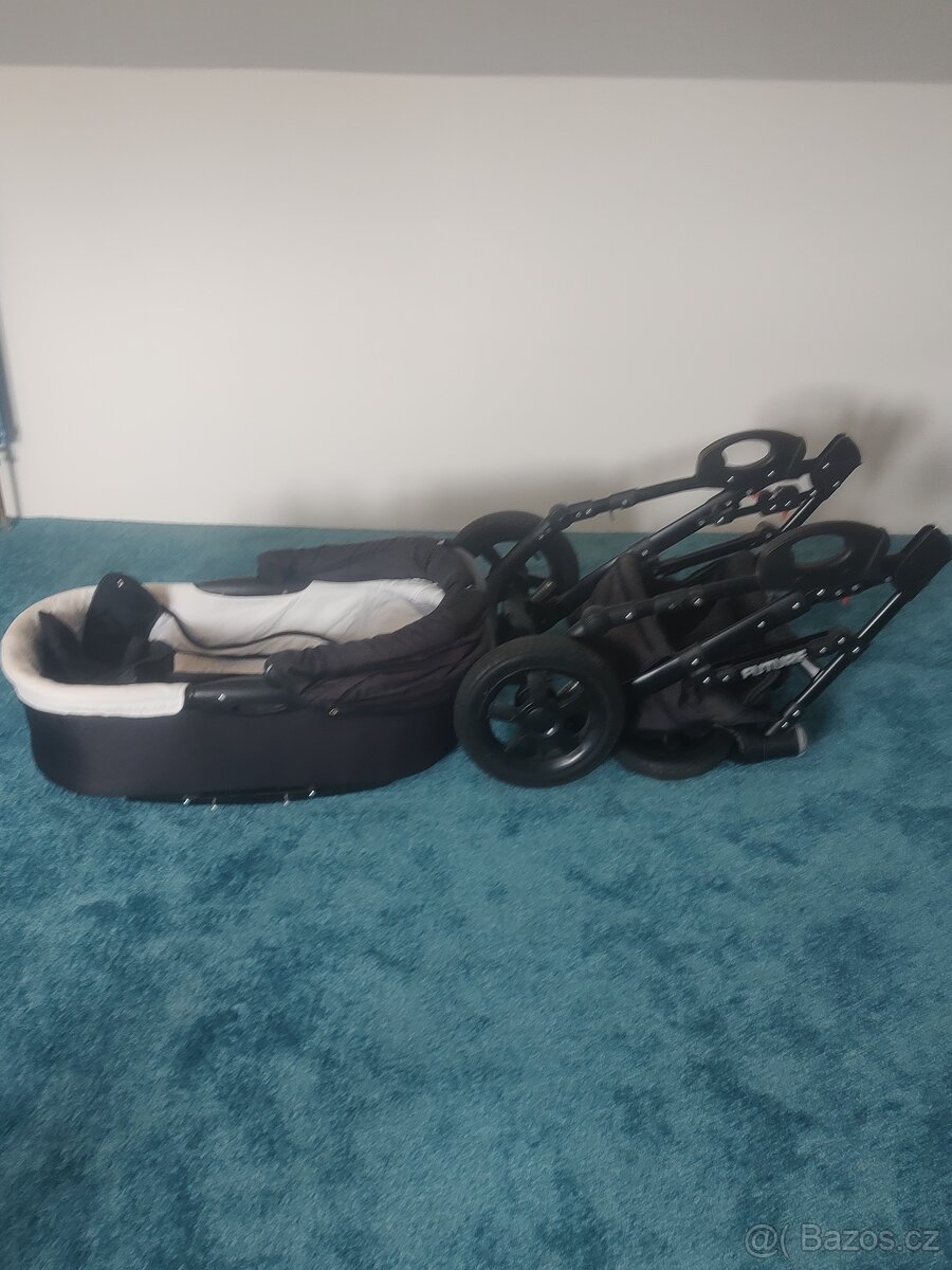 Kočárek plus golfky - 7