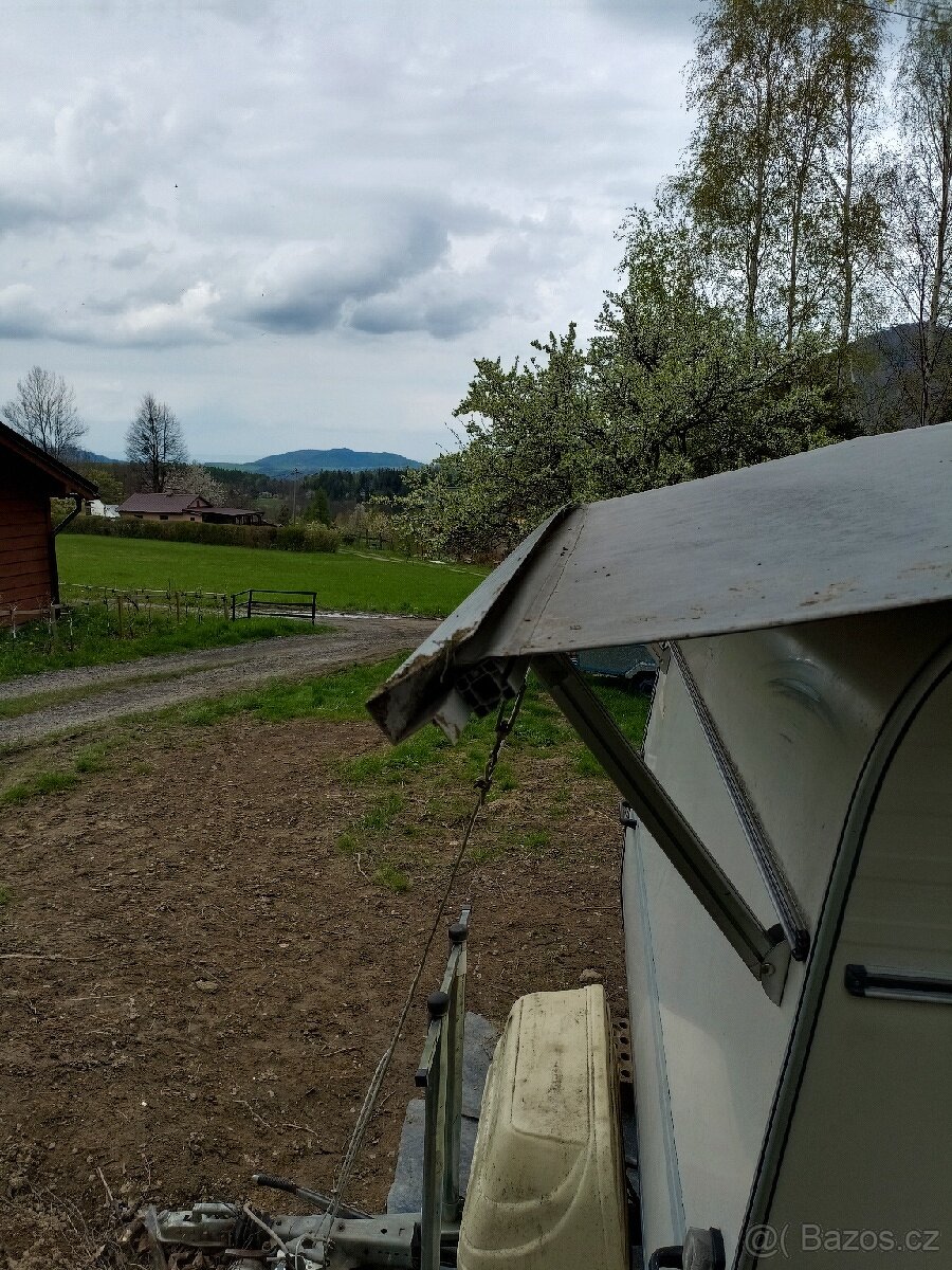 Prodám karavan bez TP 7x2,2 m - 7