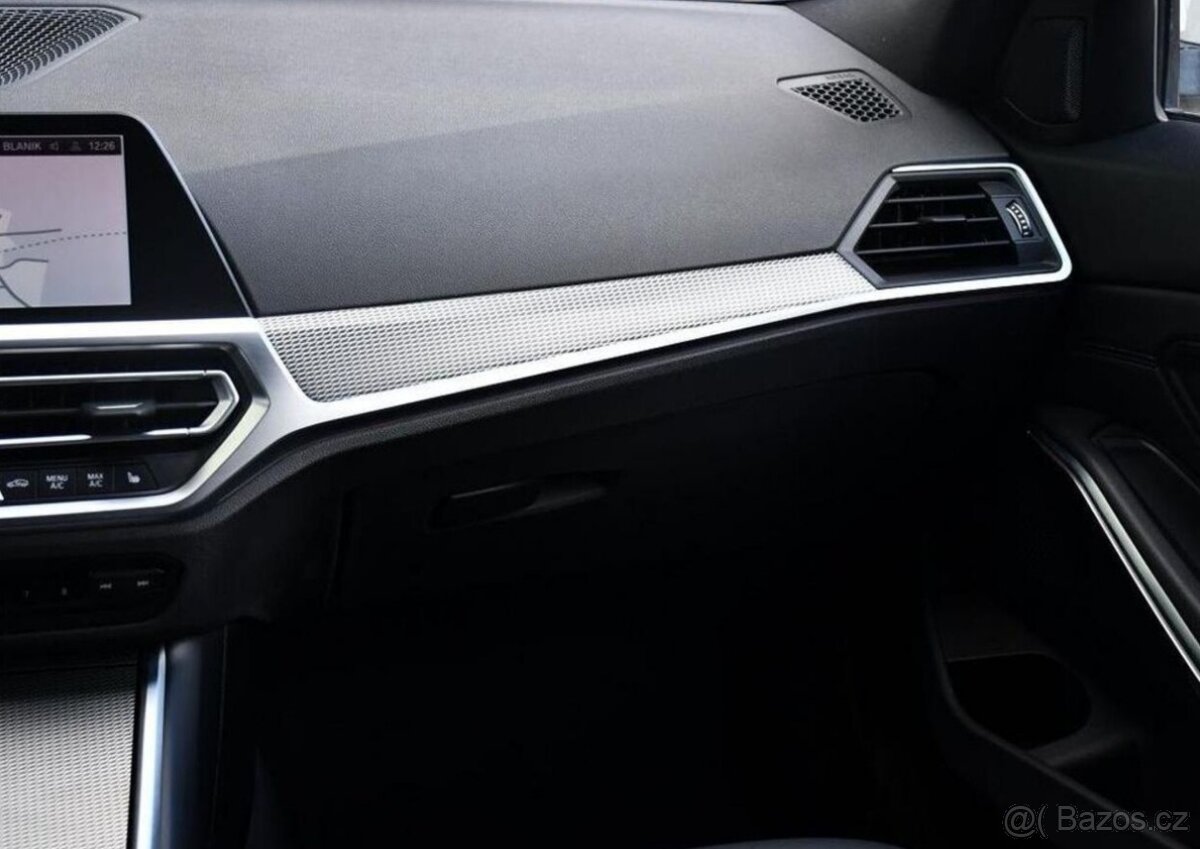 BMW Řada 3 320d xD M-SPORT ČR - 7