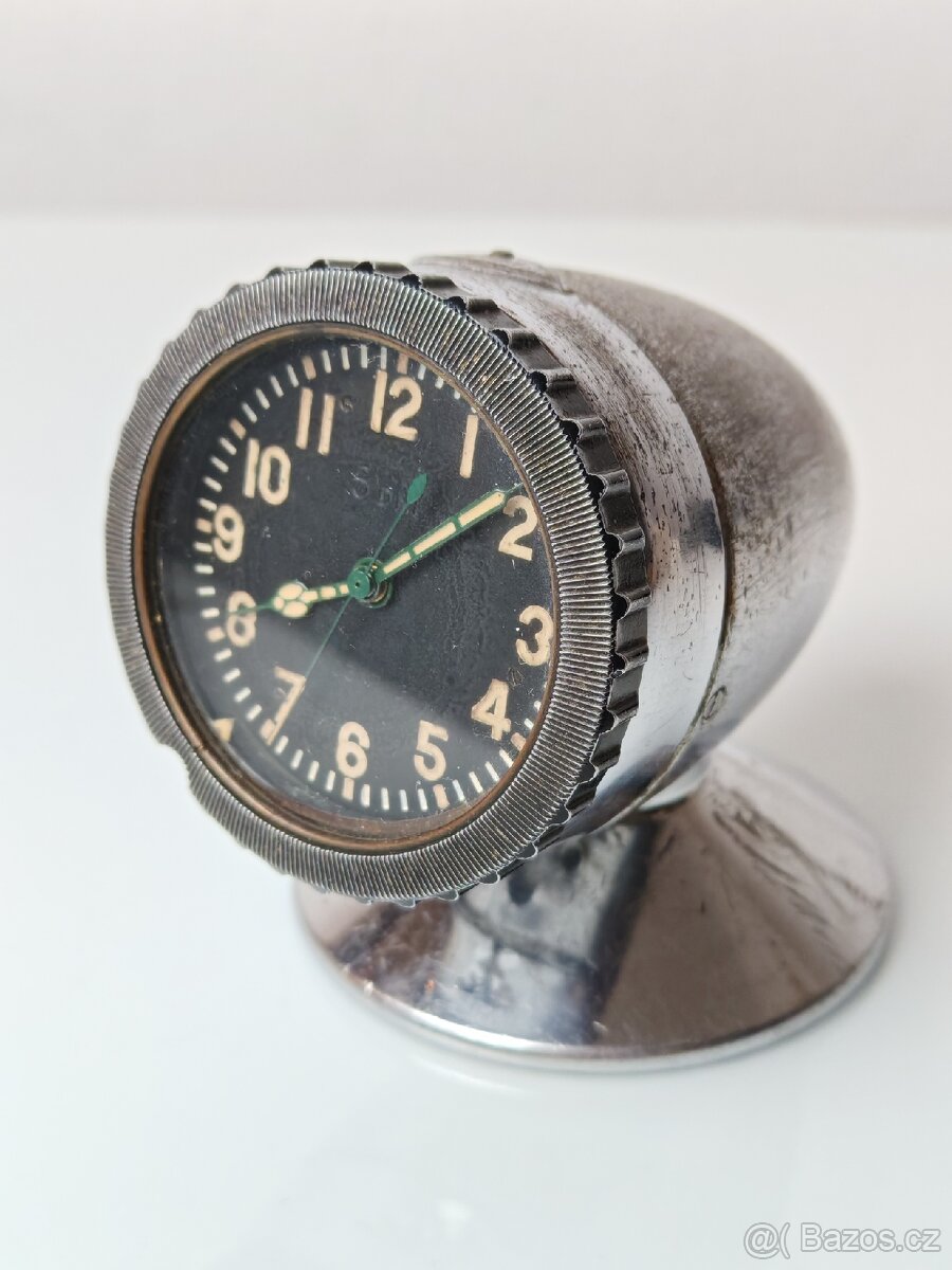 Palubní hodiny AVRM - 7