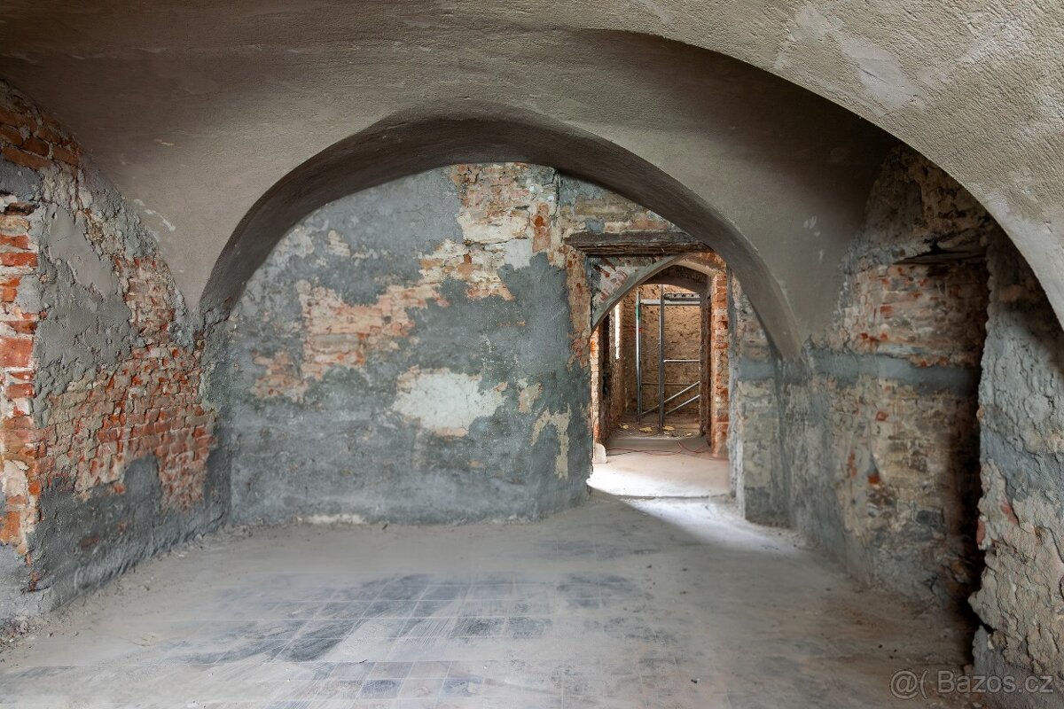 Polyfunkční dům v centru Soběslavi - 7