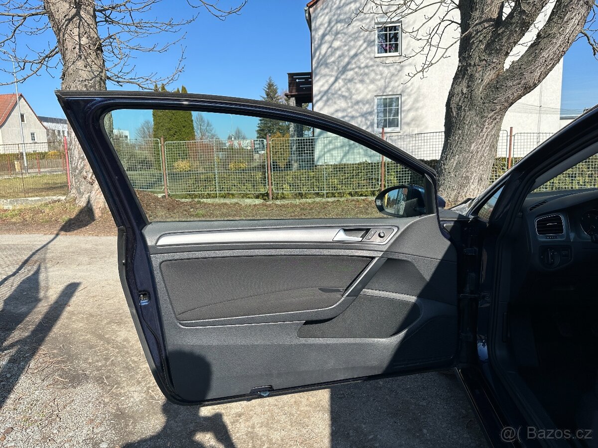 VW Golf 1,2 TSi P+Z Senzory, Klima - 7