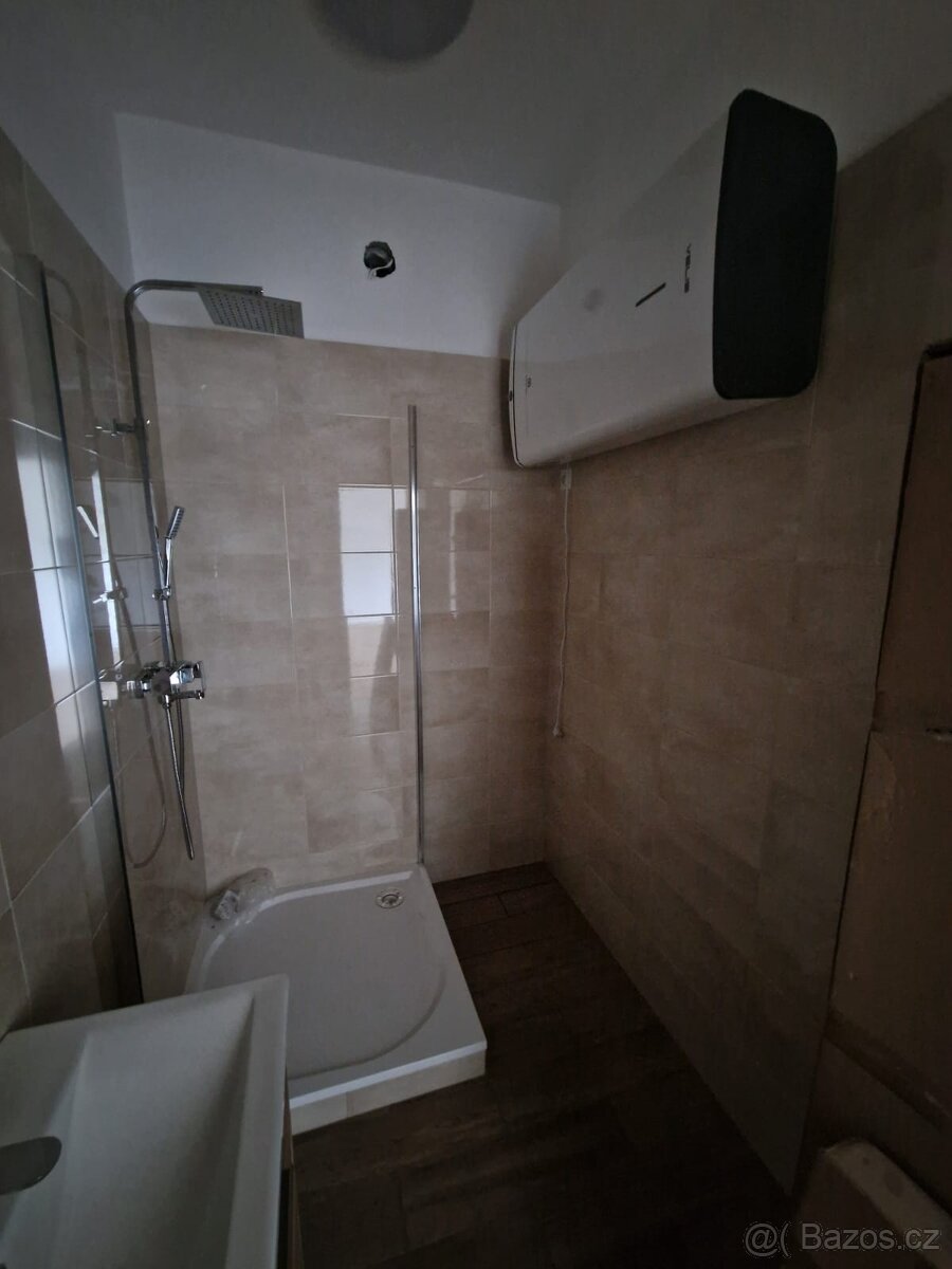 Prodej nově zrekonstruovaných zděných bytů - 7