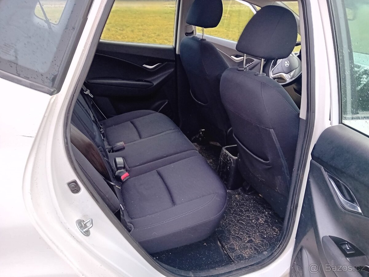 Hyundai IX20, 2014, 1,6 benzín + LPG - 7