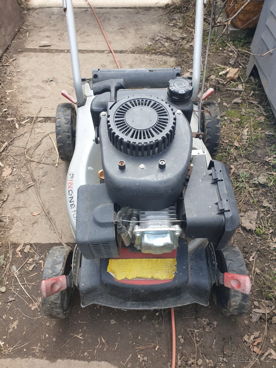 Benzínová sekačka Al-ko - 7