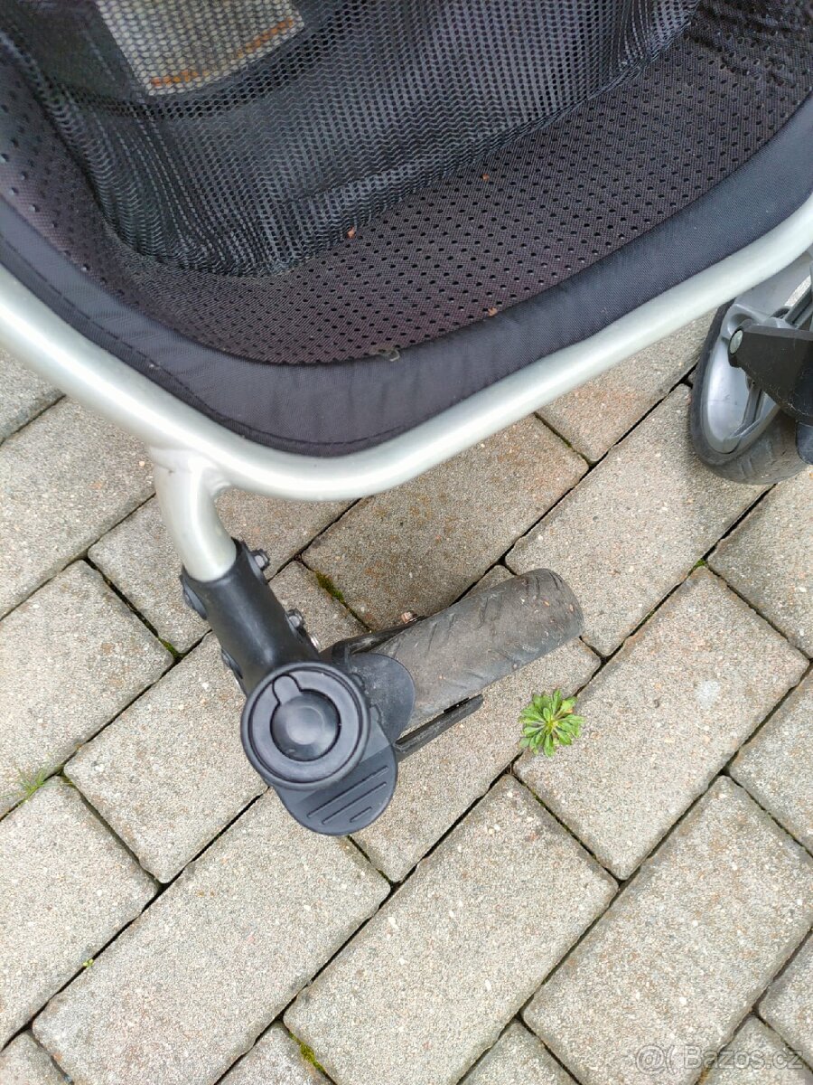 Sportovní kočárek VALCO SNAP 4 - 7