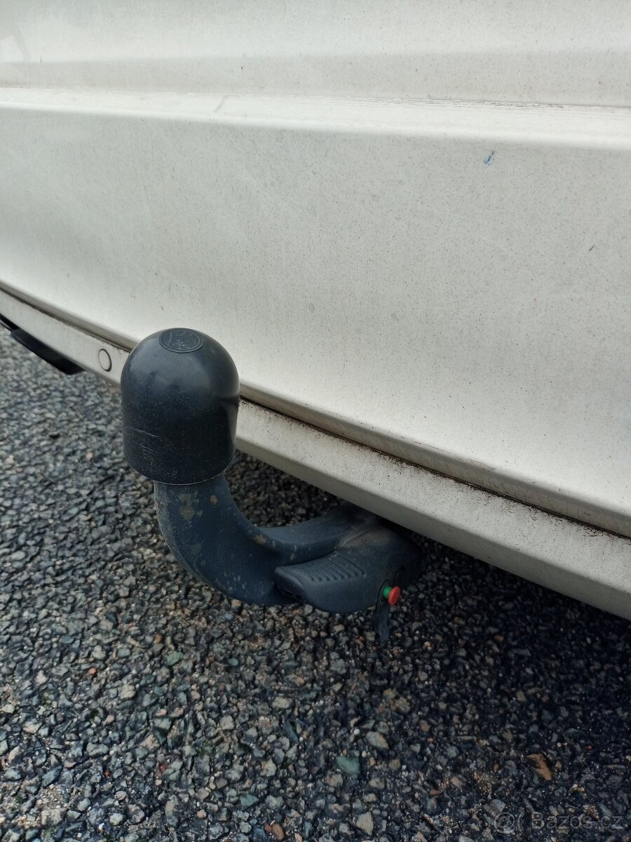 Škoda Superb combi 2.0TDi 125kW automat - 7