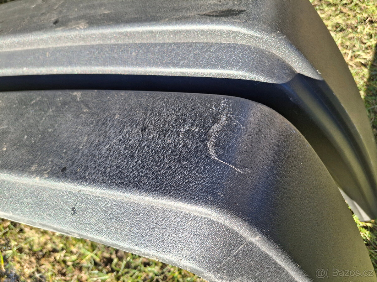 ŠKODA 105 - 136 - NOVÝ NÁRAZNÍK - 7