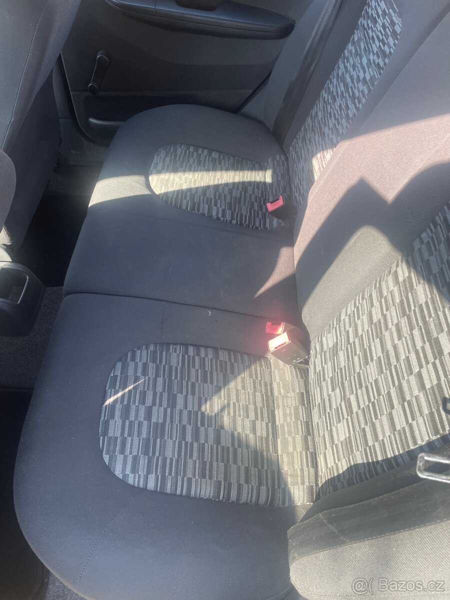 Škoda fabia 1.9 tdi 74kw - 7