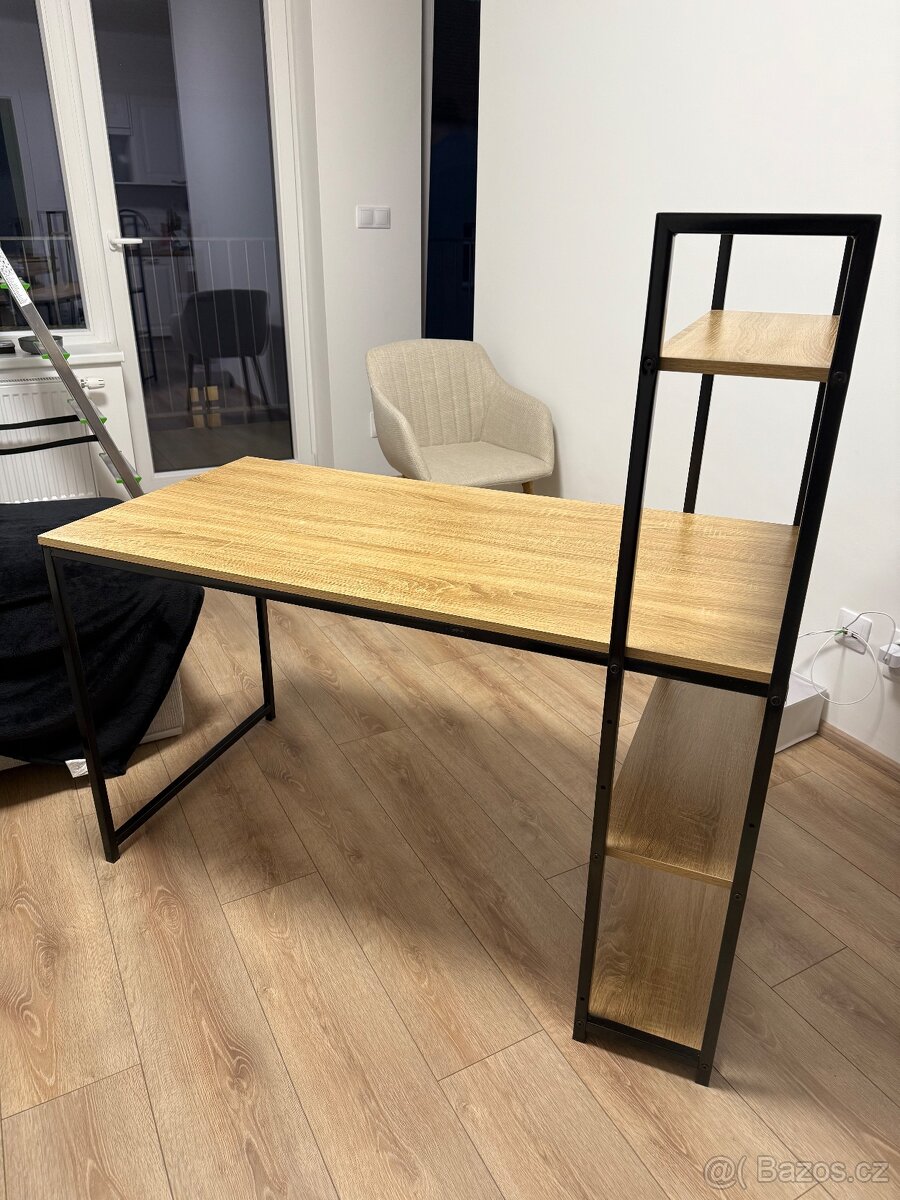 Pracovní stůl s policemi - 7