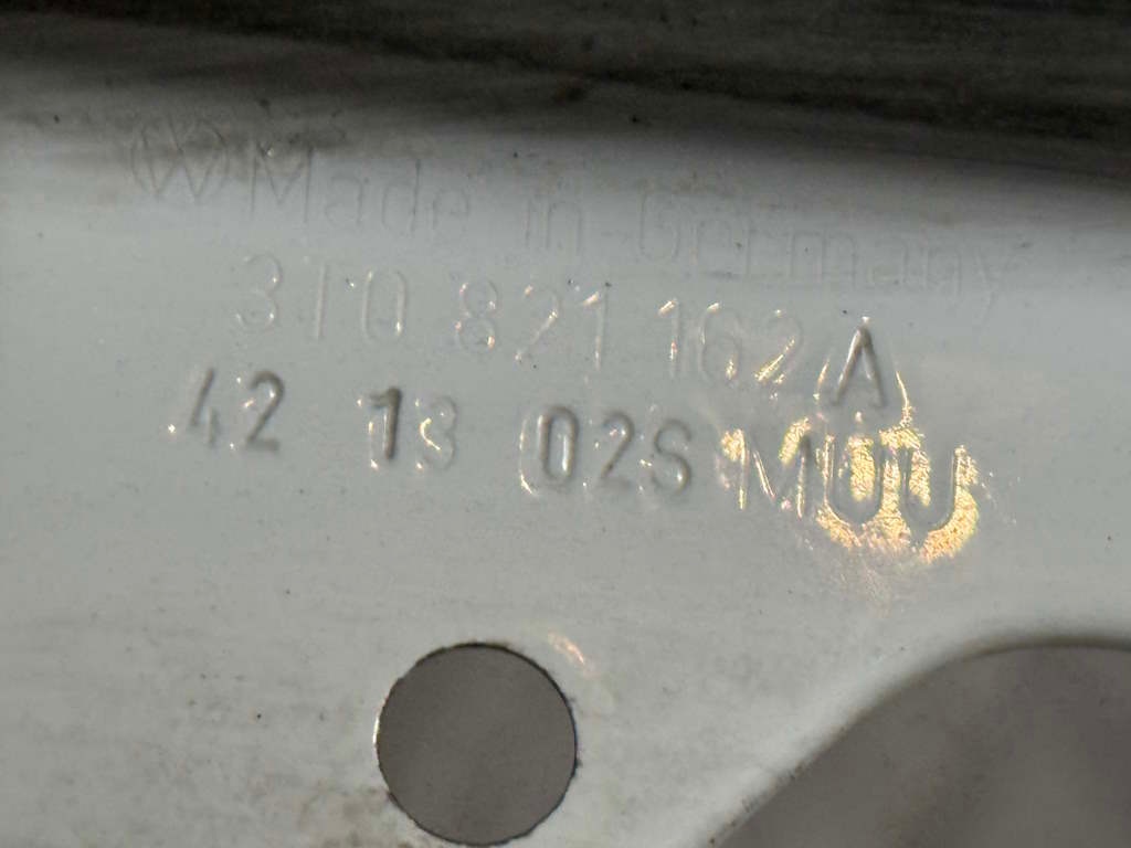 ŠKODA SUPERB 2 FACELIFT - blatník PP - LF9E - 3T0821162A - 7