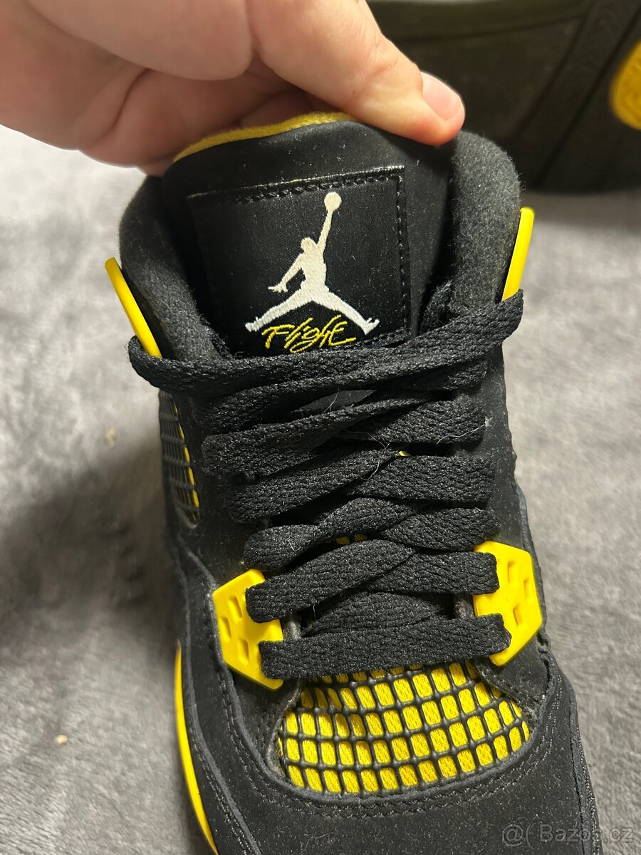 Jordan 4 yellow thunder - 7