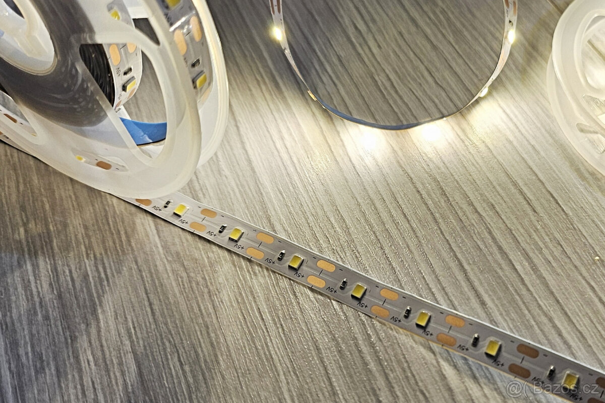 4metrová lepící LED páska s USB koncovkou - 7