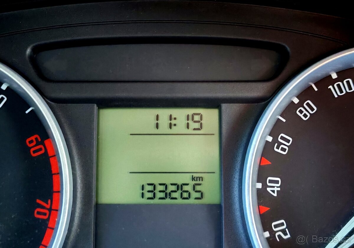 Škoda Fabia II - Koupeno v Čr - Klimatizace - 7