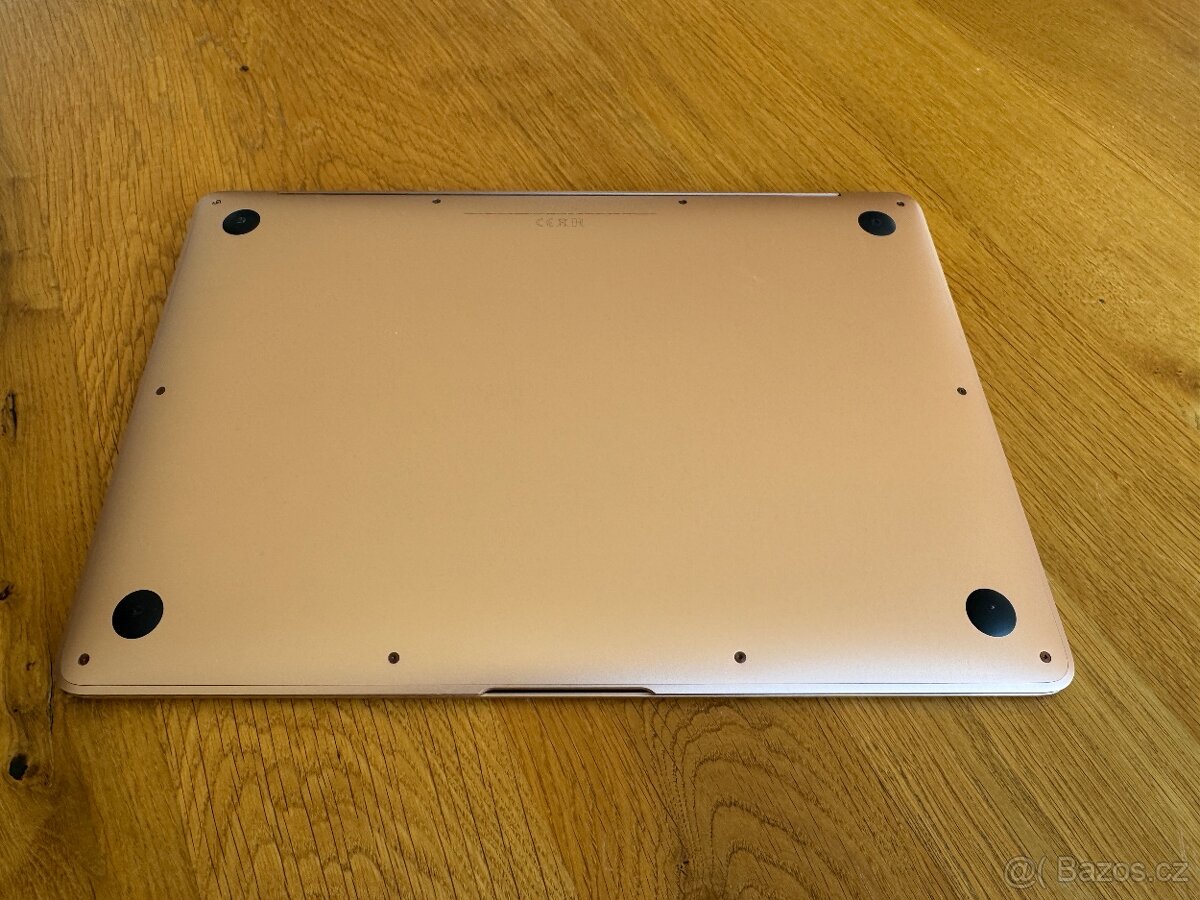 Apple, MacBook Air, Retina, 13palcový, 2019, 16 GB - 7