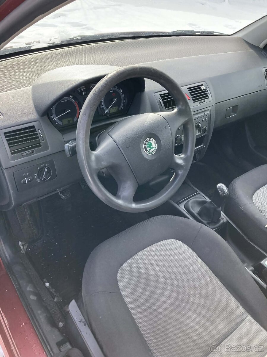 Škoda Fabia - 7
