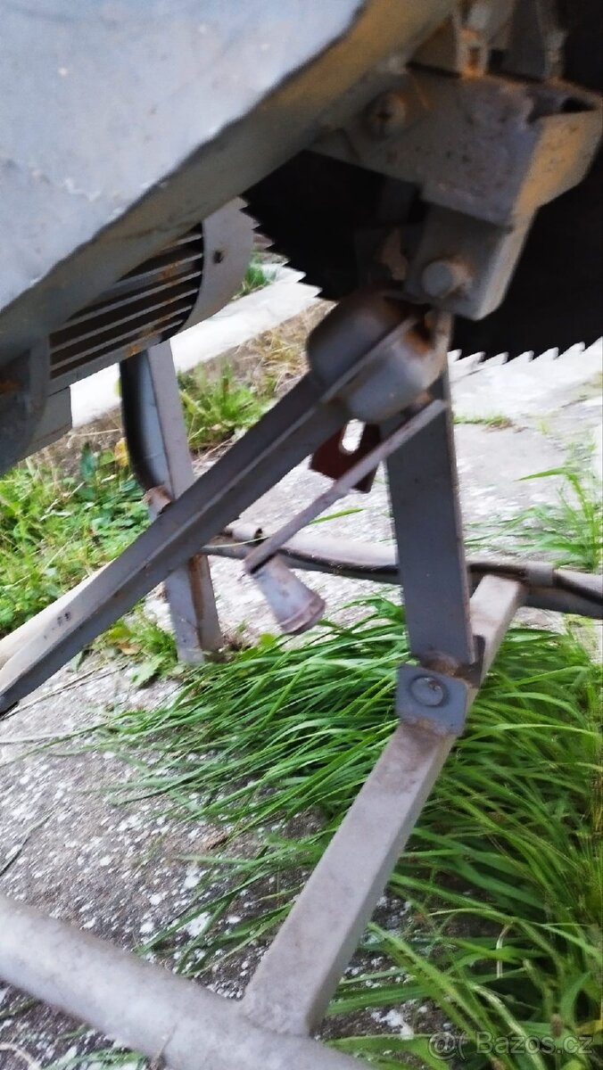 Prodám cirkulárku v dobrem stavu. - 7