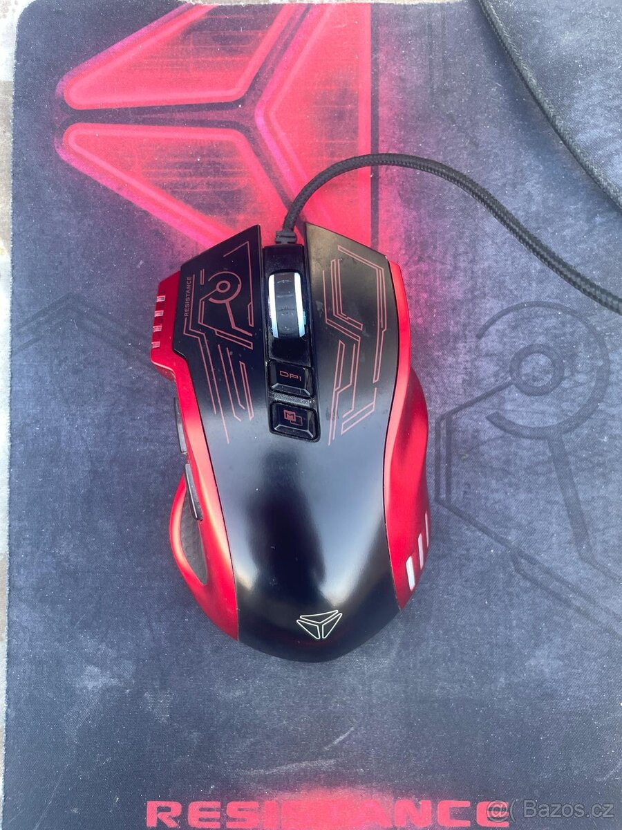 Kancelářsky PC s monitorem a reproduktor - 7