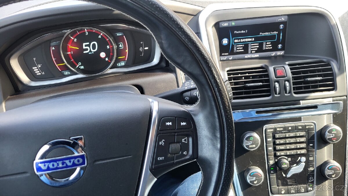 Volvo XC60 R-Design D5/2,4L 158KW - 7