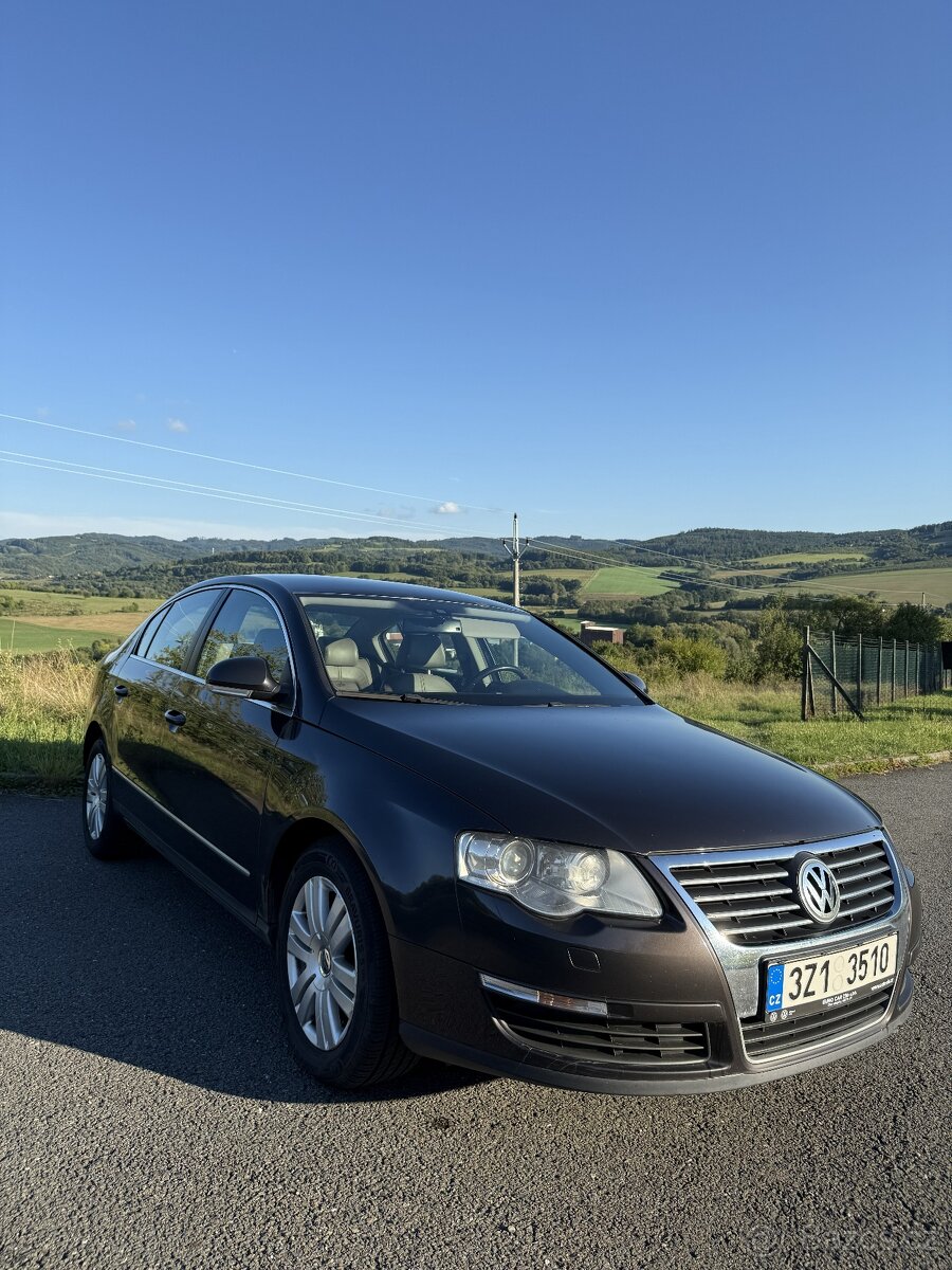 VW Passat B6 2.0 TDI 4MOTION (první majitel) - 7