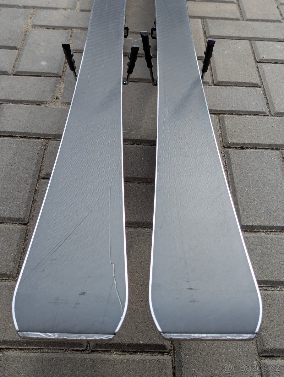 Exkluzivní švýcarské lyže Mach Raptor 160cm - 7