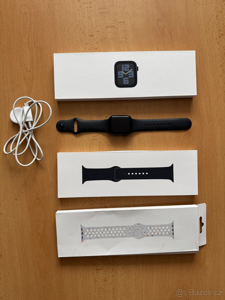 Apple Watch SE 2 - jako nové - 7