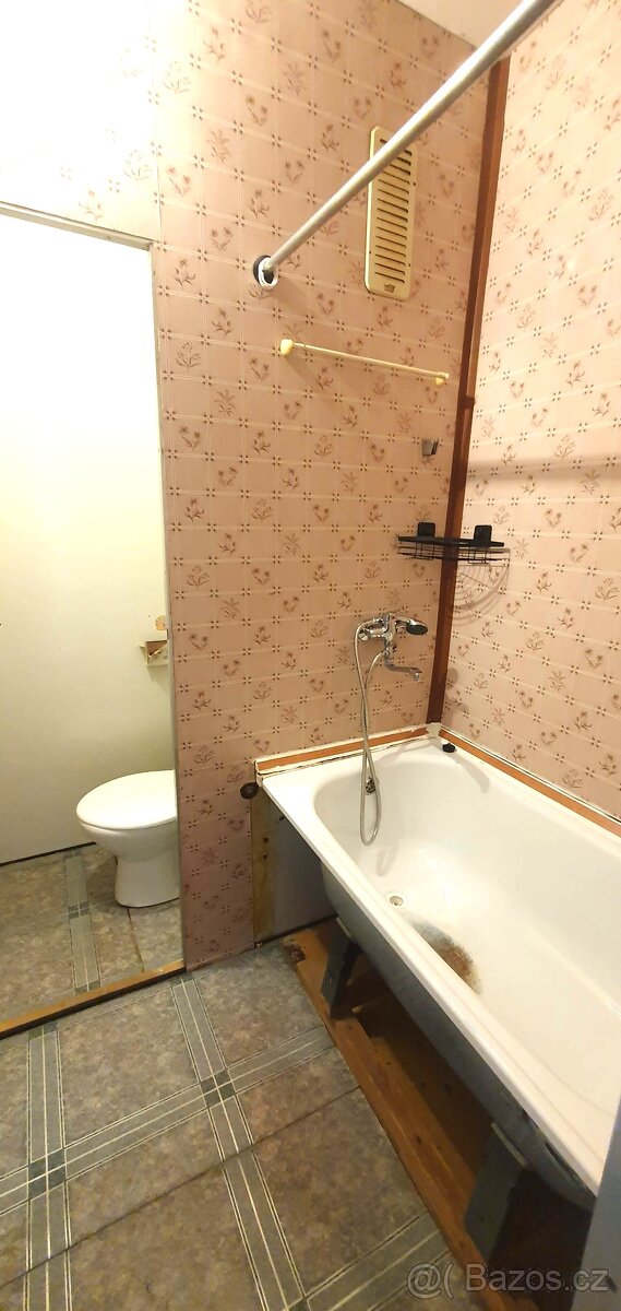 Pronájem bytu 1+1 v Karviné Hranicích - 7