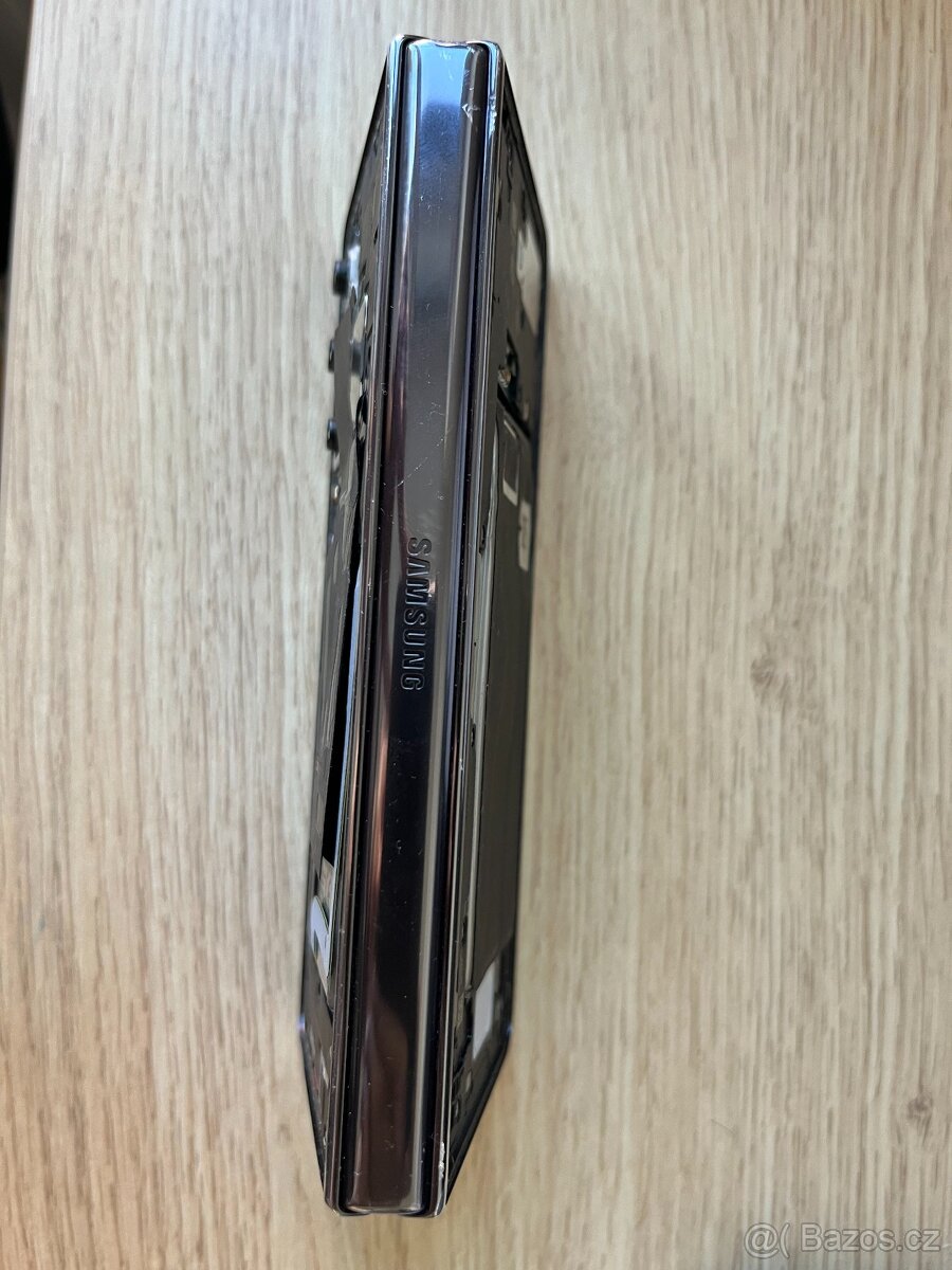 Samsung Z Fold 4 - ND - 7