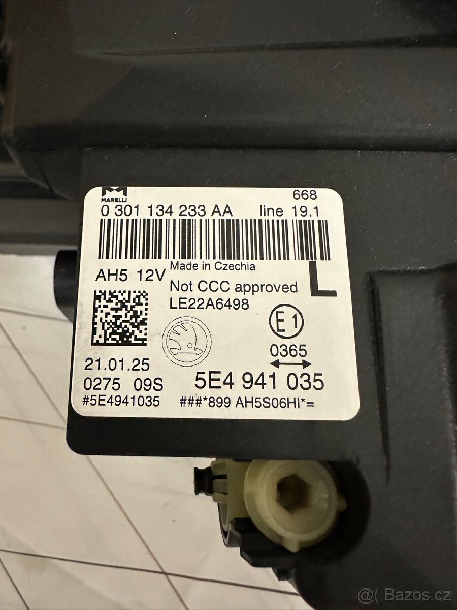 Octavia 4 lift světlo - 7