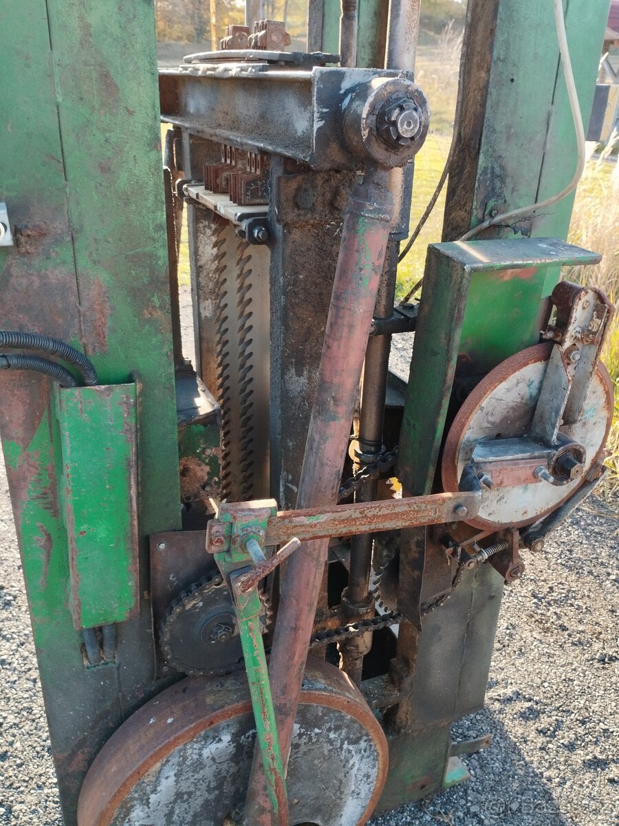 Kompletní vybavení pilnice s rámovým katrem RP 50 7,5 kW - 7