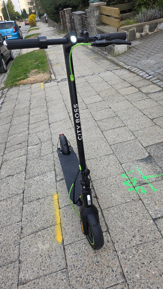 elektrická koloběžka CityBoss RS500 - 7