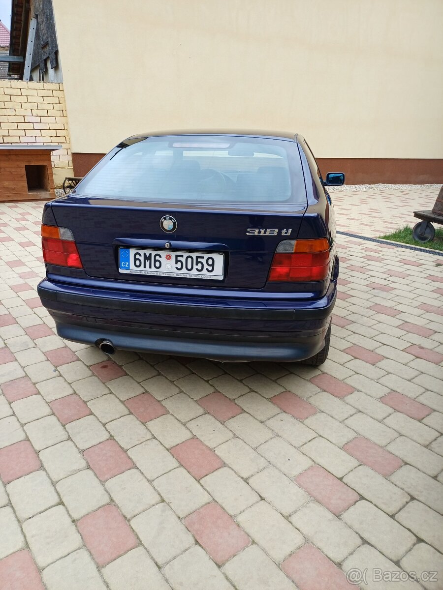Bmw e36 318TI - 7