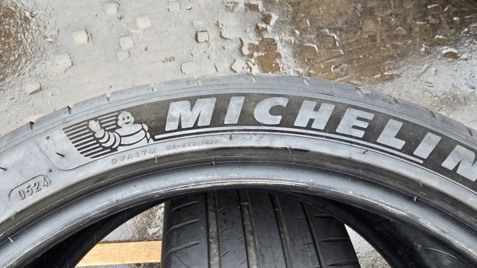 Letní pneu 245/40/20 Michelin - 7