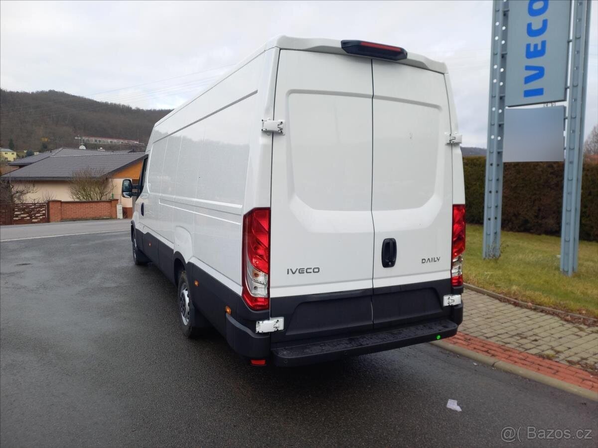 Iveco Daily 2,3 35S16V VAN (2025) - 7