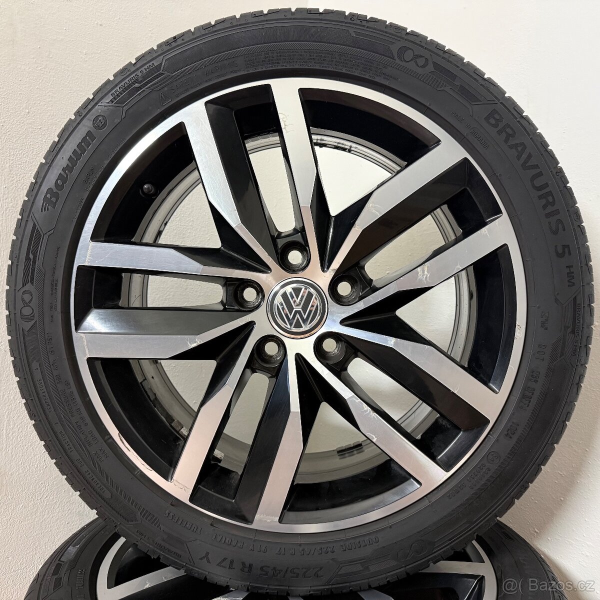 VW GOLF VII R 5x112 R17 ET49+LETNÍ 225/45R17 7mm - 7