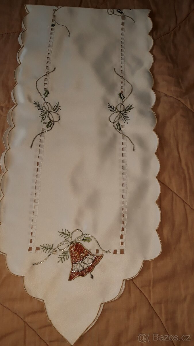 Vánoční ubrusy, retro ubrusy, prostírání, dečky - 7