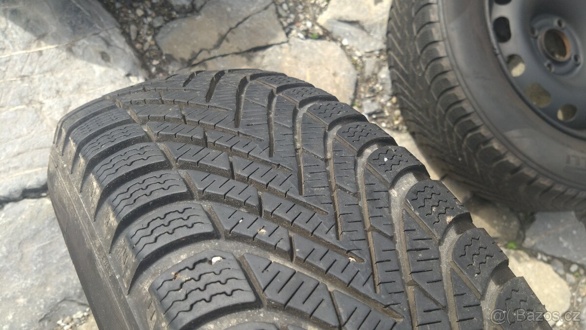 zimní 195 65 15 + disky 4x108 na PEUGEOT , CITROEN - 7
