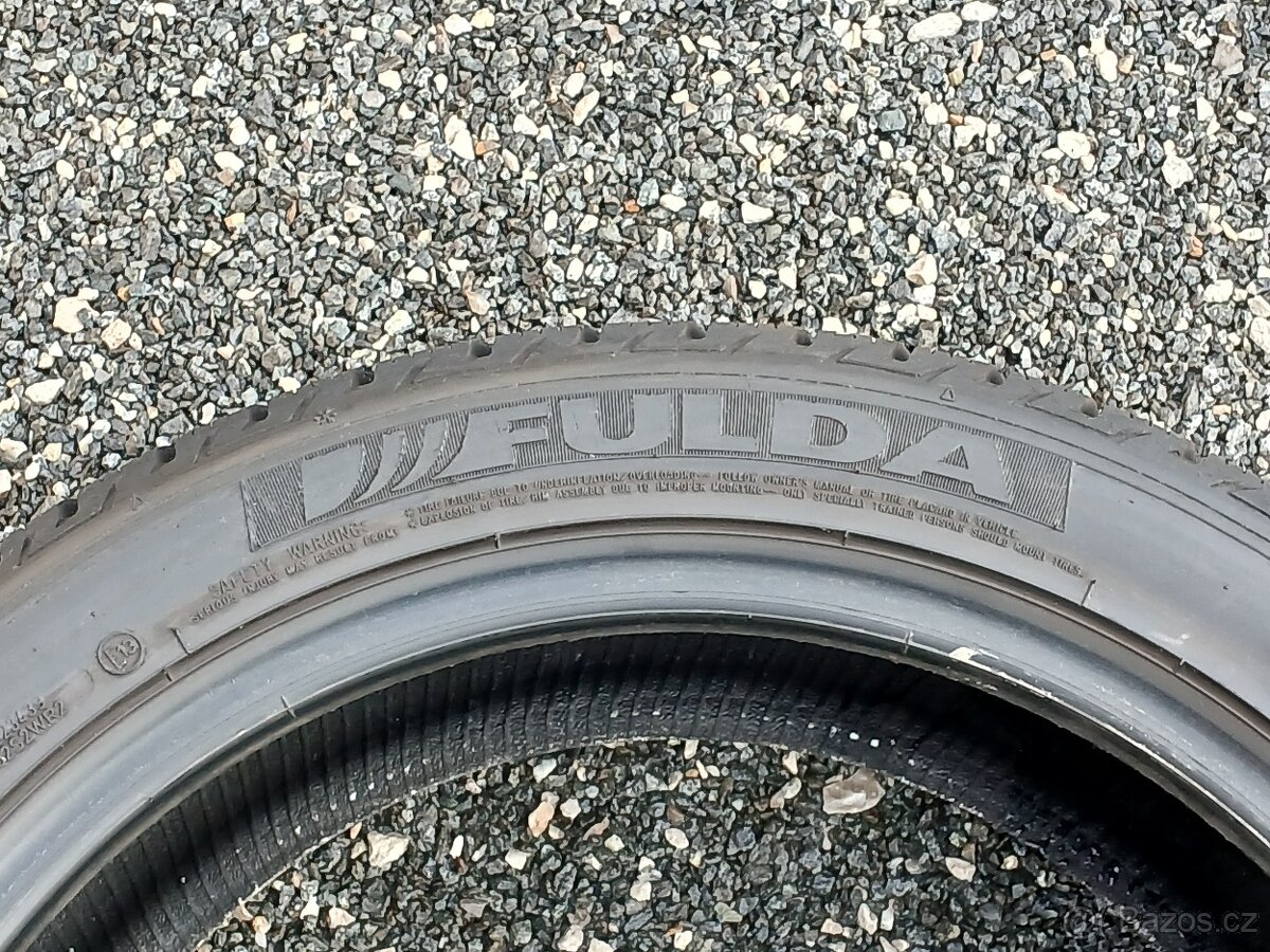 Zimní pneu Fulda Kristall Control HP2 235/45/18 vzorek 8mm - 7