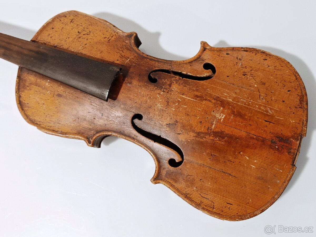 Staré housle - 7