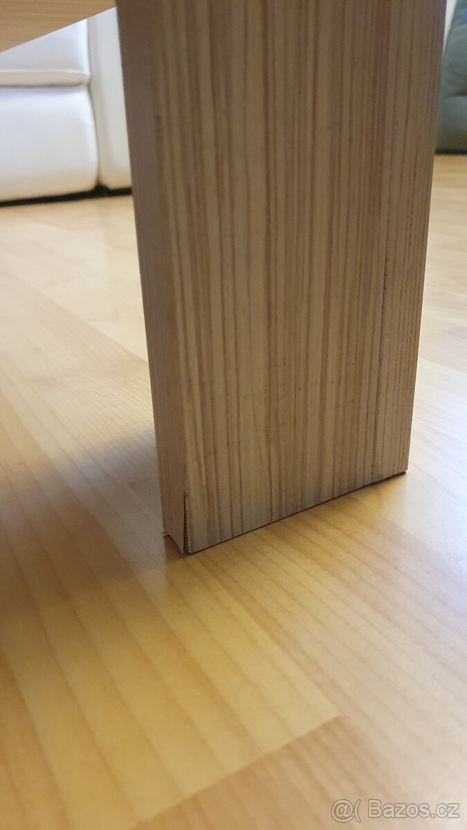 Konferenční stolek - 7