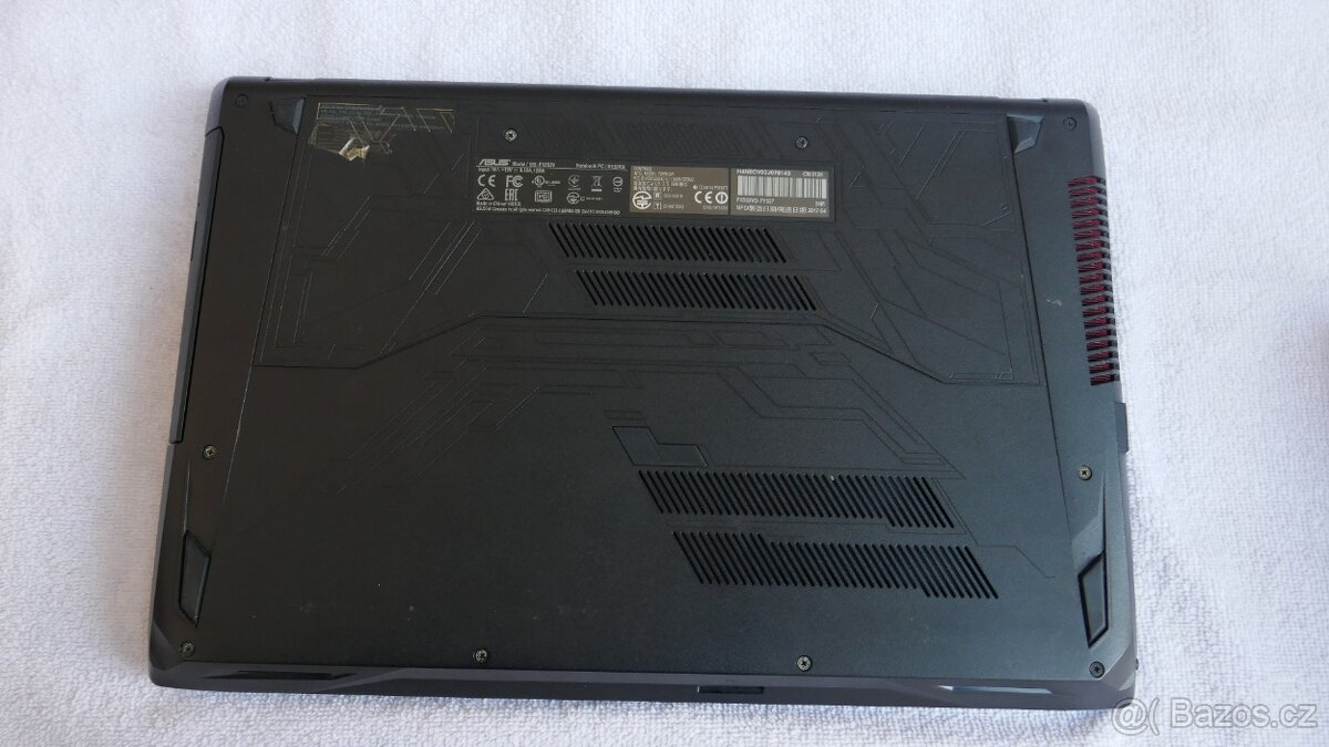 Notebook Asus FX553VD-FY537T - 7