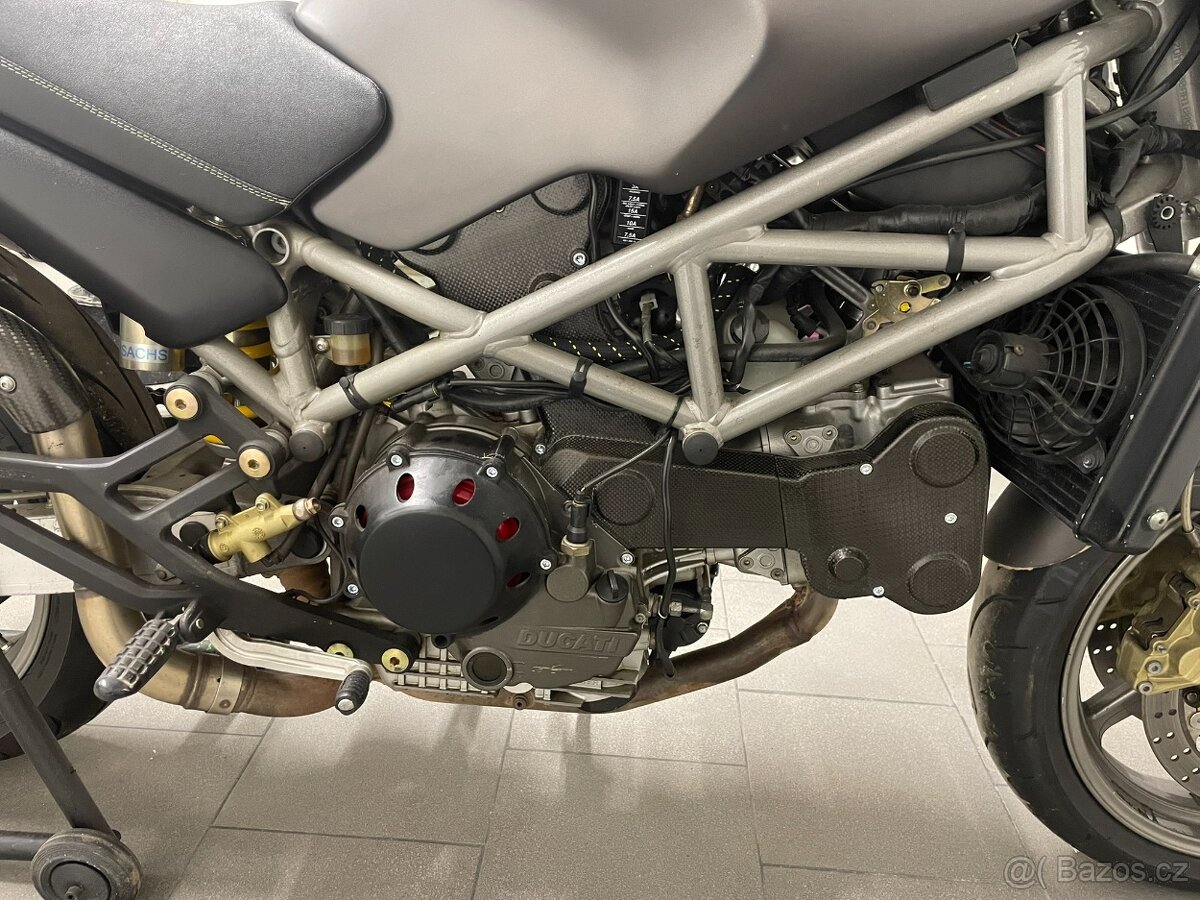 DUCATI 916 MONSTER S4 - 7