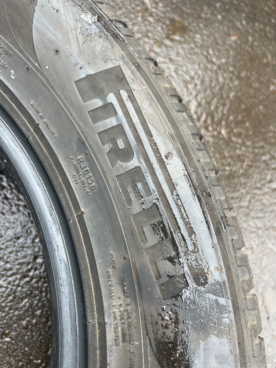 Sada zimních pneumatik Semperit a Pirelli |215/65/17| - 7