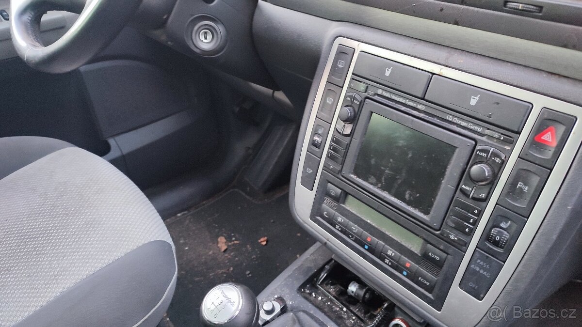 VW Sharan 2.0tdi 103 kW rok 2006 - 7